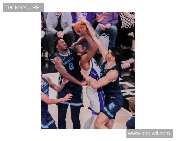 2009年詹姆斯对阵灰熊的精彩对决回顾与分析